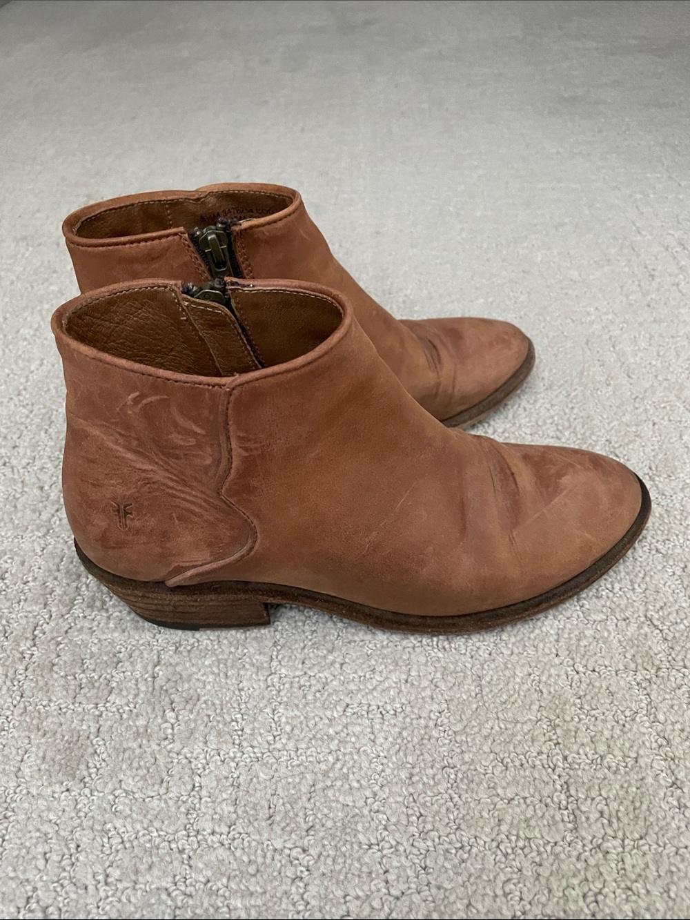 Frye leather ankle boots booties 5.5